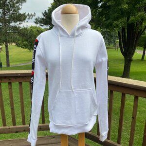 Bougie Boutique Women’s Hoodie Sweatshirt Size Large Spellout  Lips NEW $70